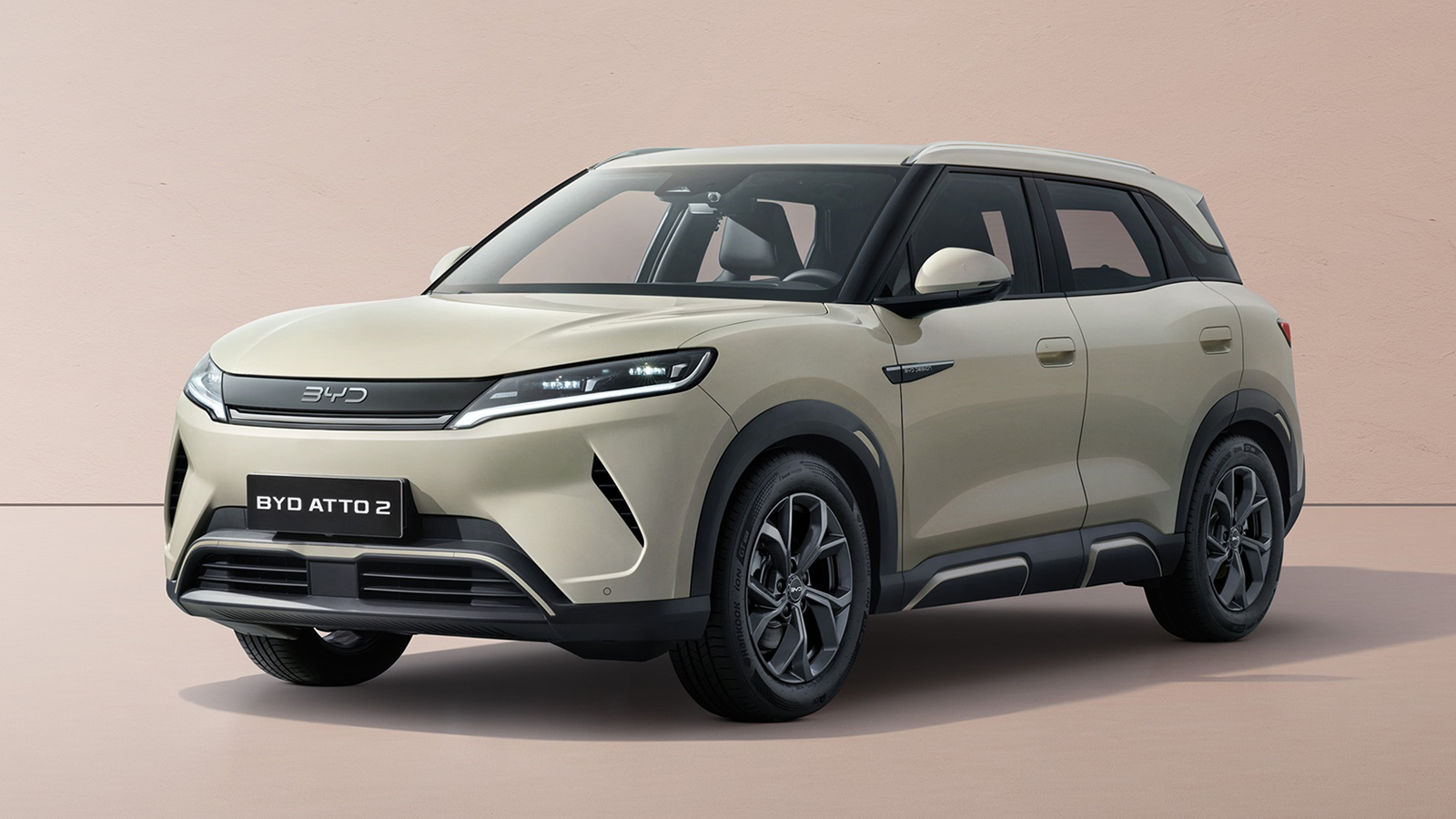 Ευρωπαϊκό ντεμπούτο για το ΒYD Atto 2 με 177 άλογα 